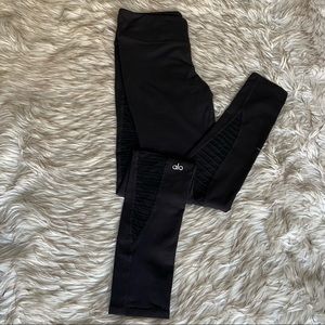 ALO Yoga High Waist Mesh Cutout Leggings